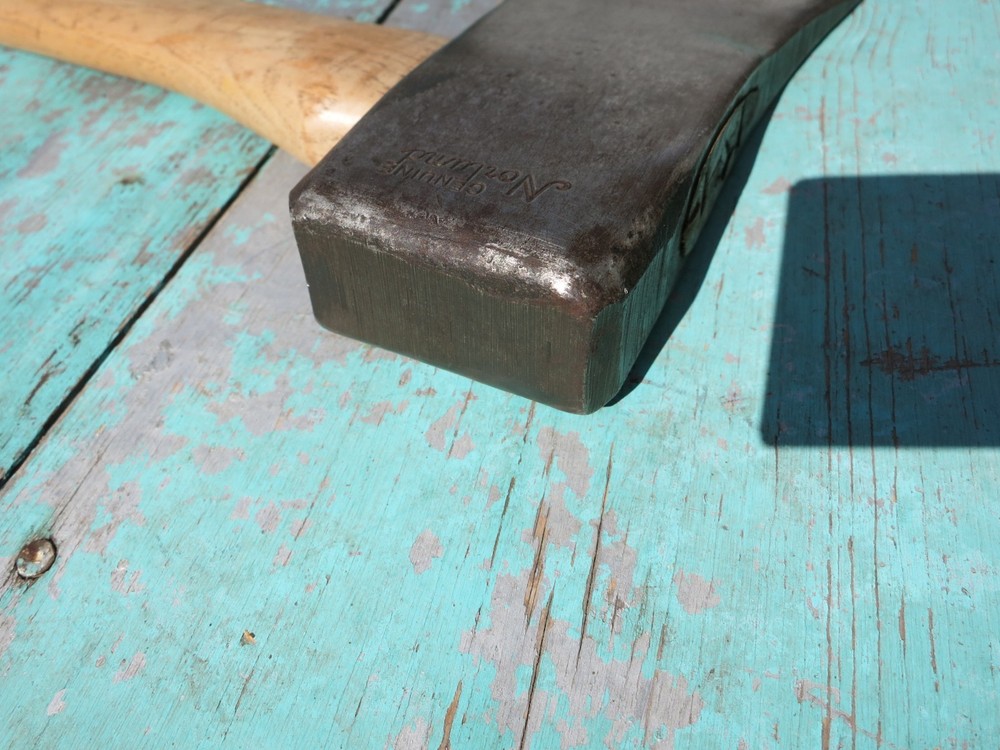 GENUINE NORLUND 5 LB RAFTING PATTERN AXE WITH HANDLE