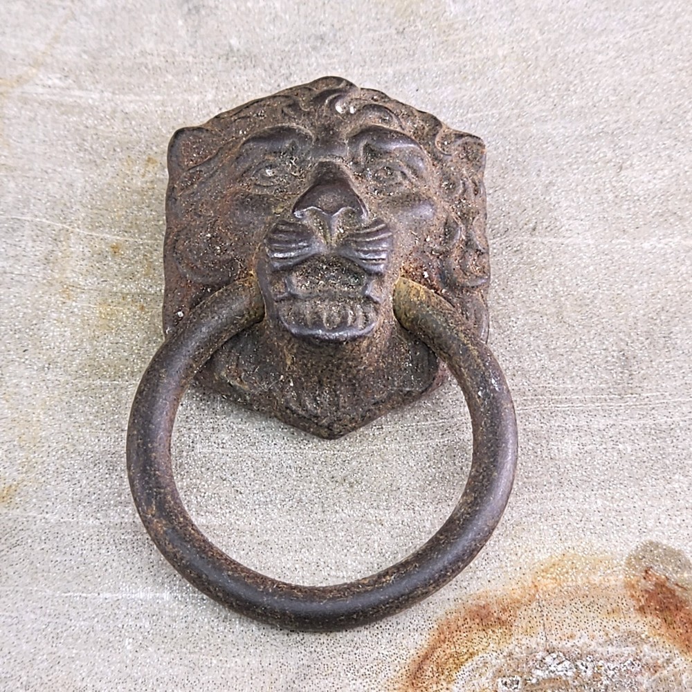 Vintage Victorian Cast Iron Lions Head Ring Cupboard Drawer Pull Handle Antique