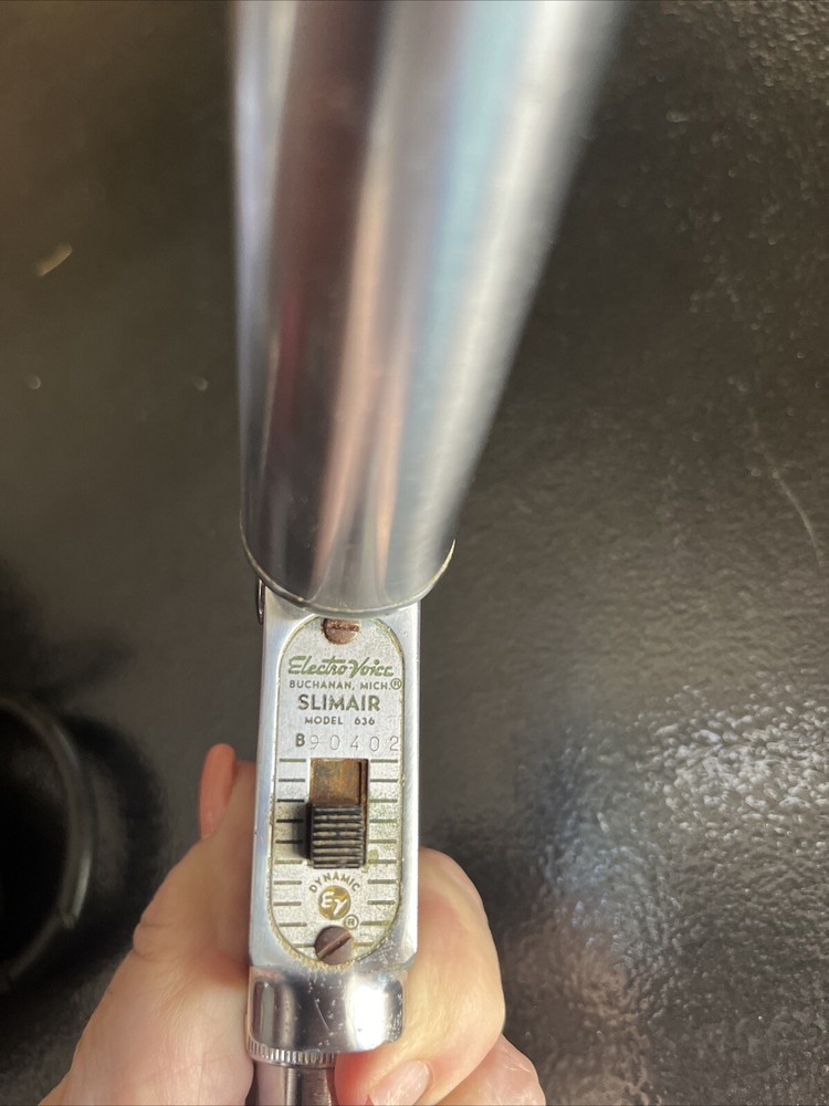 Vintage Electro Voice Slim air Microphone Working