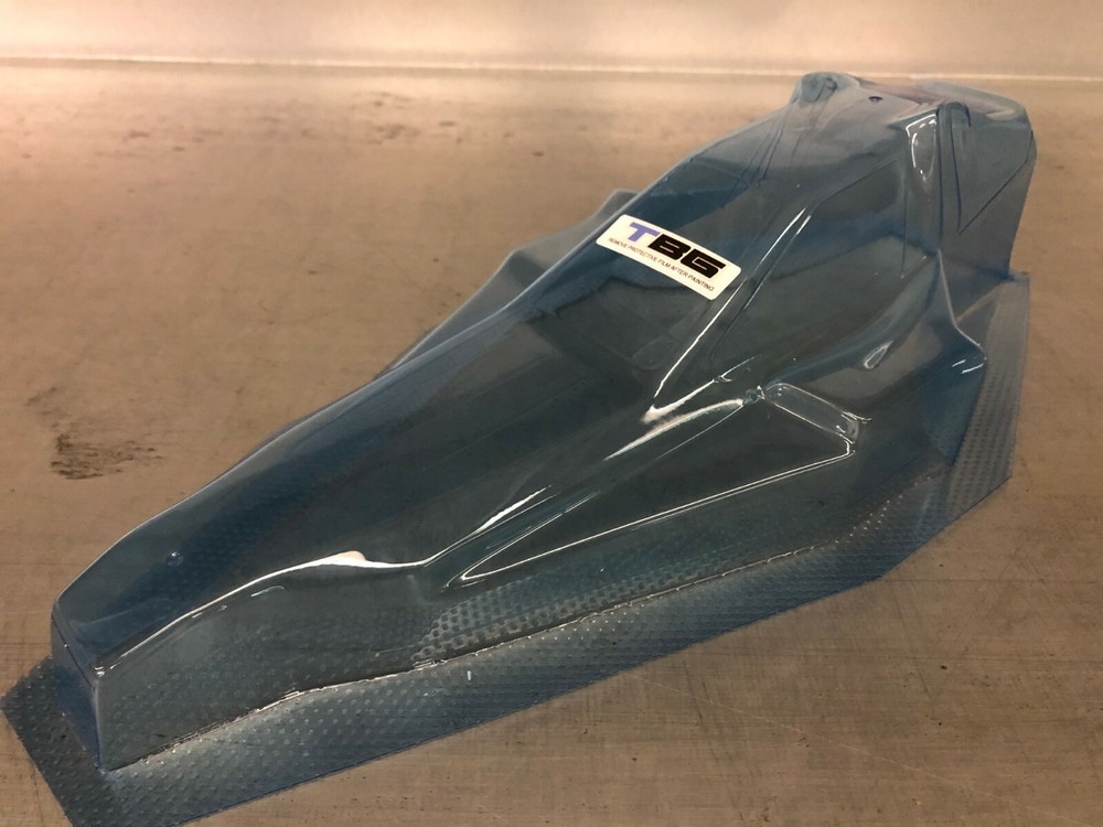 AM B2 BODY AND WING FOR TEAM ASSOCIATED