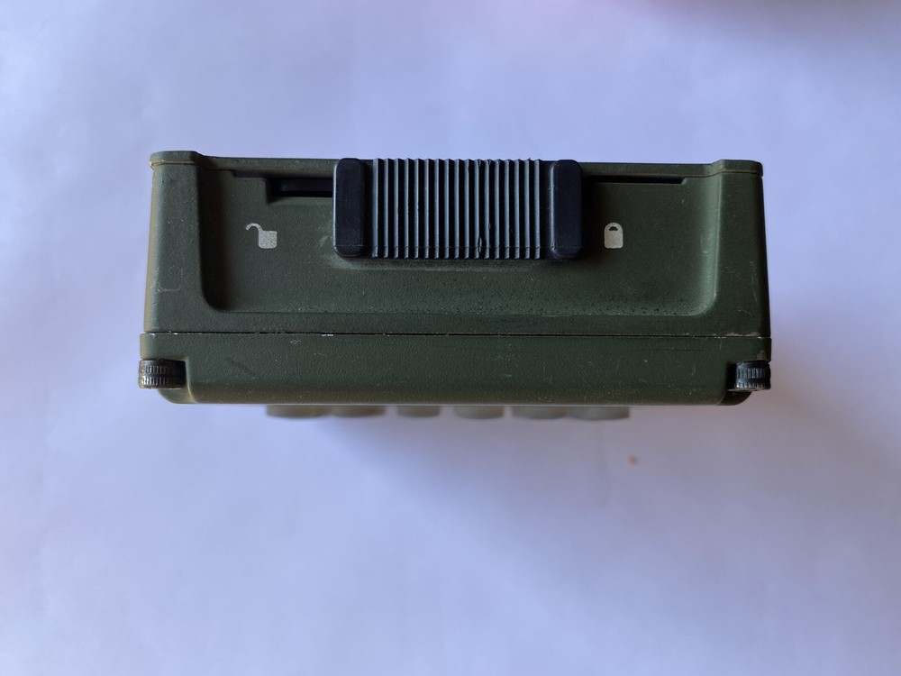 HARRIS FALCON II KEYPAD DISPLAY UNIT 10511-1300-03 **MISSING BUTTONS**