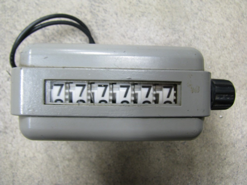 120506-010 VEEDER-ROOT Counter 115volt