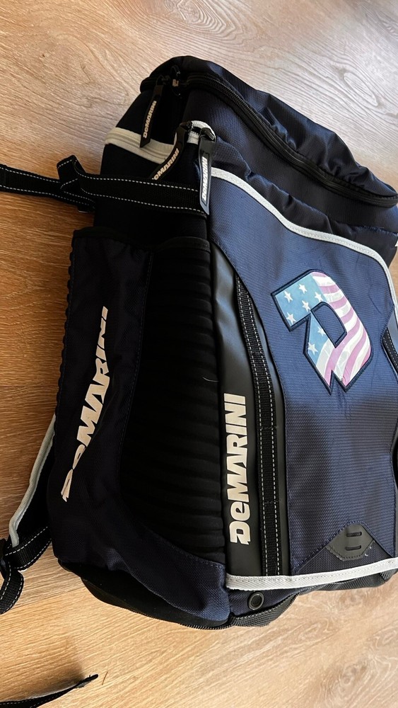 Wilson Demarini Special Ops Backpack Navy Blue GREAT CONDITION!!