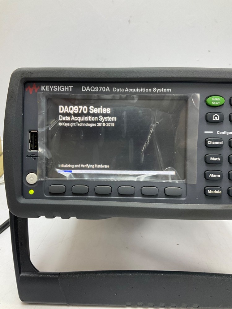 KEYSIGHT TECHNOLOGIES DAQ970A DATA ACQUISITION SYSTEM W/KEYSIGHT DAQM901A MODULE