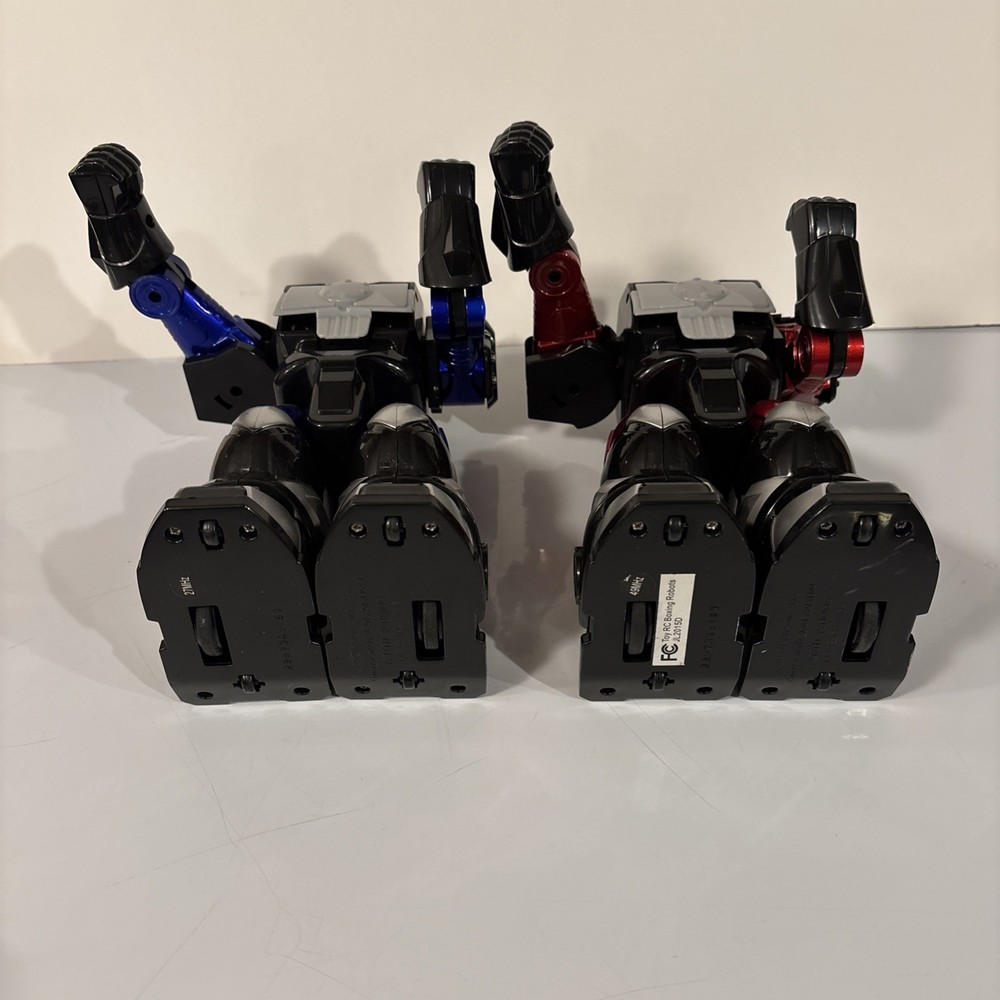 Cyber Boxing Robots Remote Control Head 2 Head RC Boxing See Description