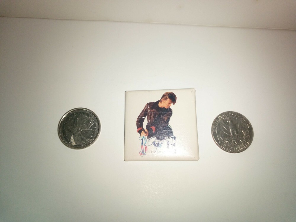 Vintage 1987 David Bowie Button Pinback Badge