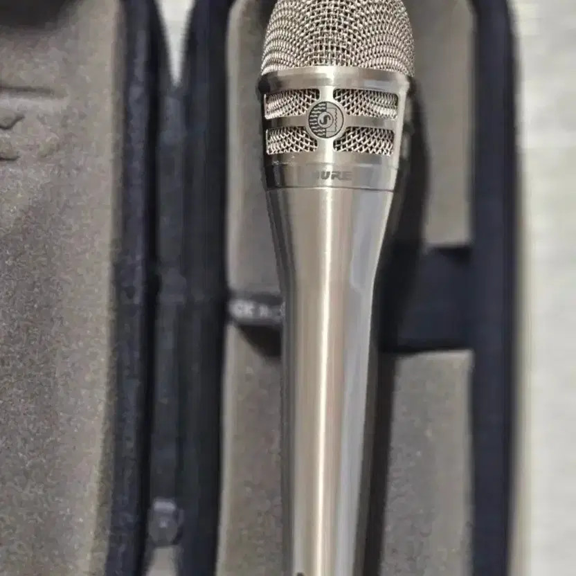 Sure KSM8 Dual Dynamic Vocal Microphone Official