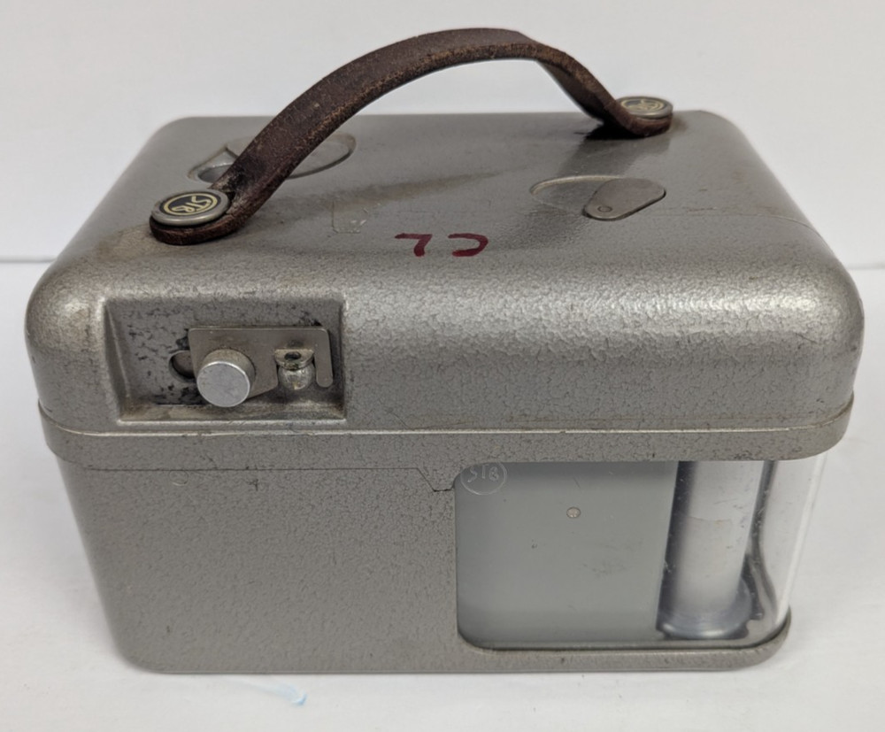 Vintage STB Pidgeon Timing Clock With Key