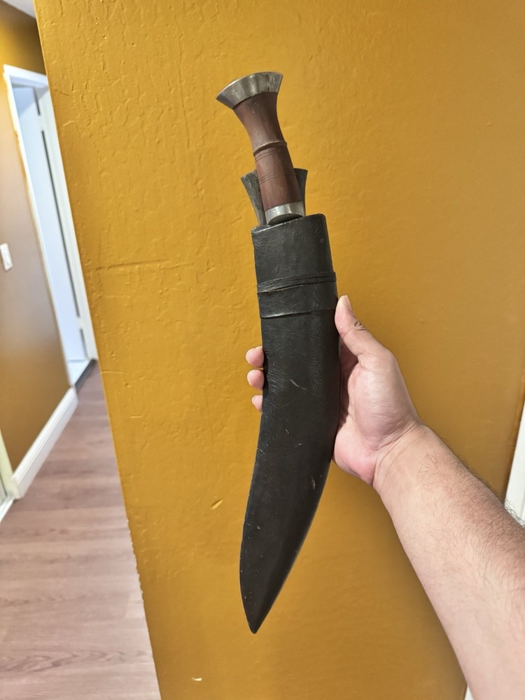 antique kukri