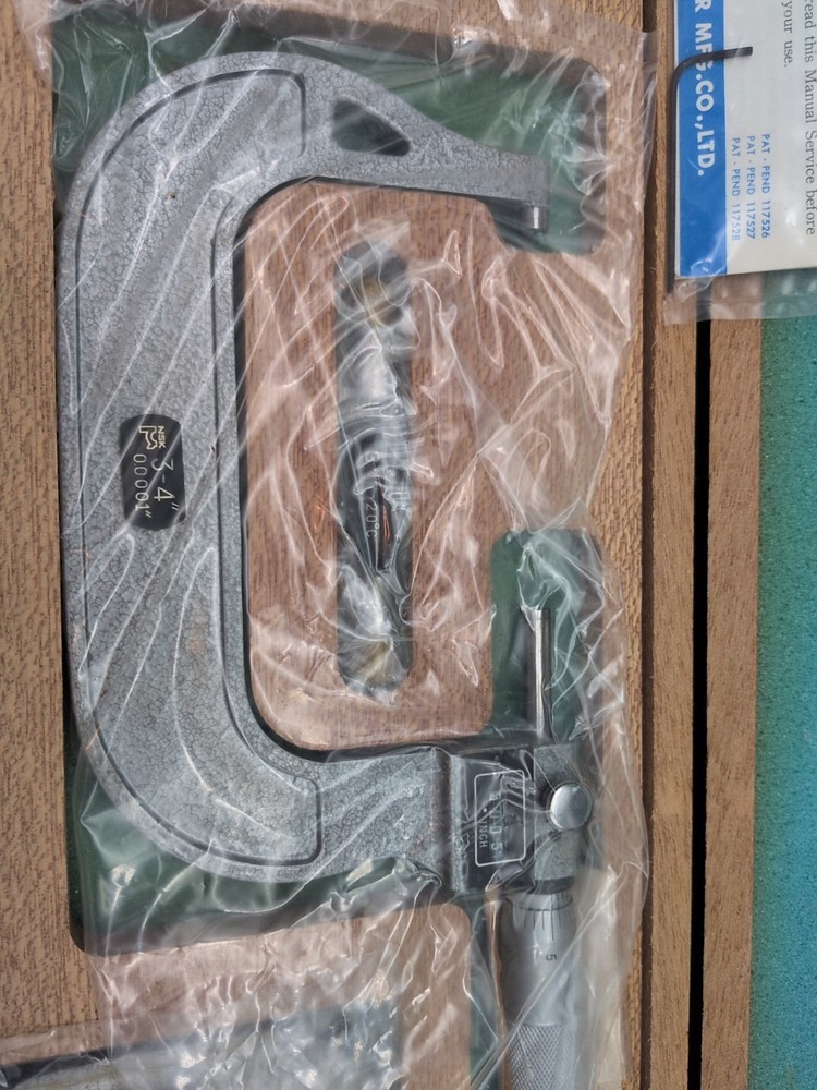NSK Japan DIGITAL MICROMETER SET with wooden case