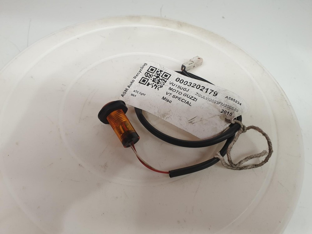 2015 MOTO GUZZI V7 SPECIAL ATC LIGHT
