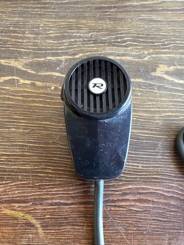 Realistic TRC-10 Microphone Untested