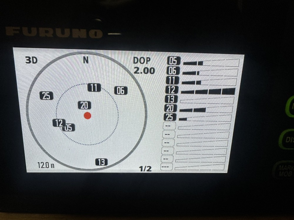 Furuno GPS Navigator GP-39