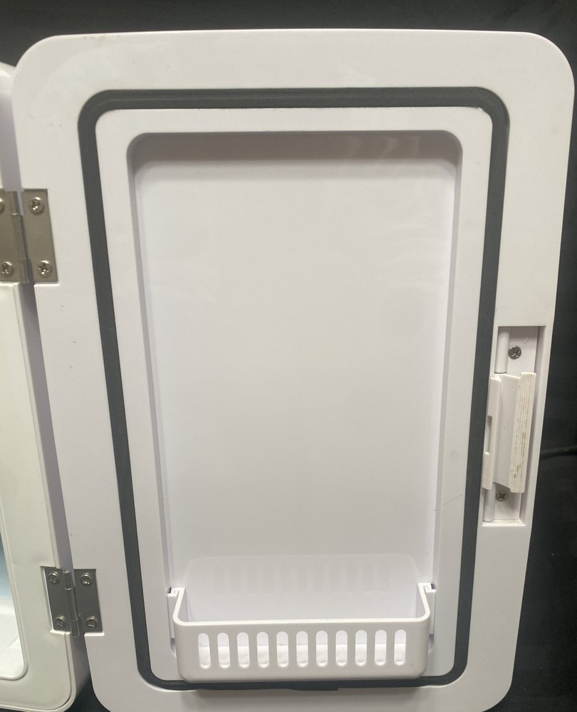 Mini Fridge 12 Volt Mirrored Lighted Makeup Cosmetics Snack Refrigerator Cold
