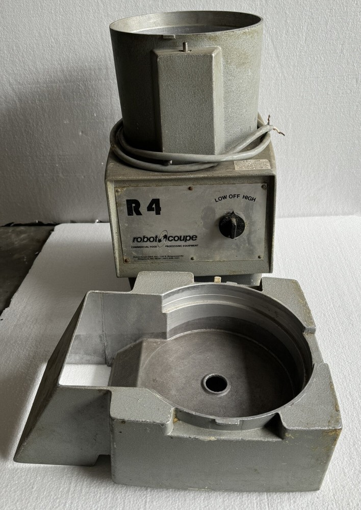 Robot Coupe R4 Mixer Cutter Base - Food Processor - 3 Phase