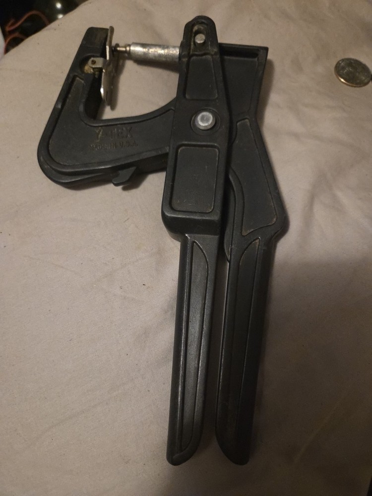 Ultra Tagger Plus Ear Tagger Y-tex Fly Tags Visual Cattle Cow Identification