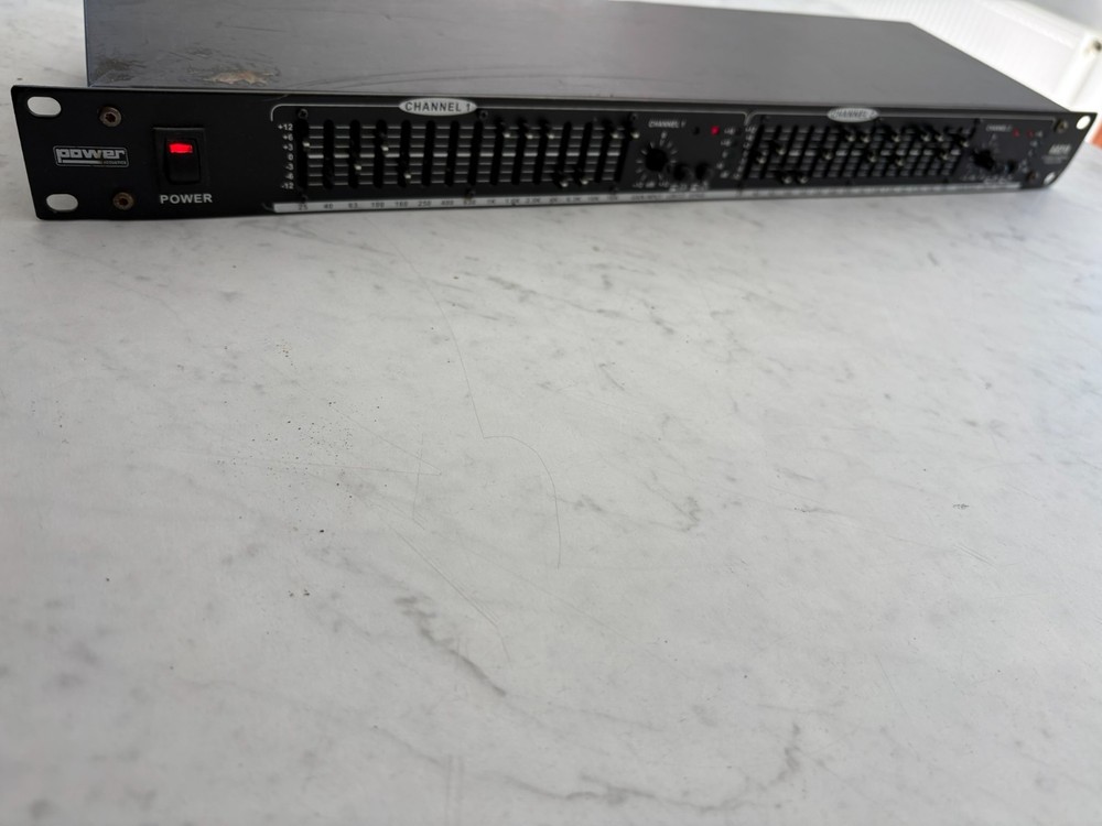 dbx Power AQ215 EQ. READ Graphic Equalizer