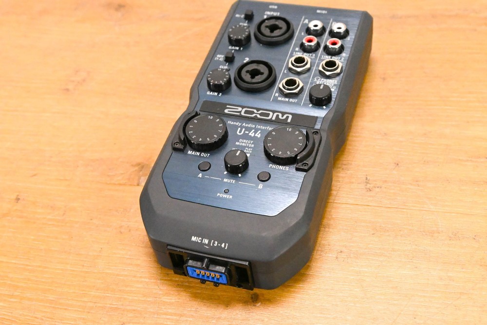 Zoom U-44 Handy Audio Interface CG01WFB