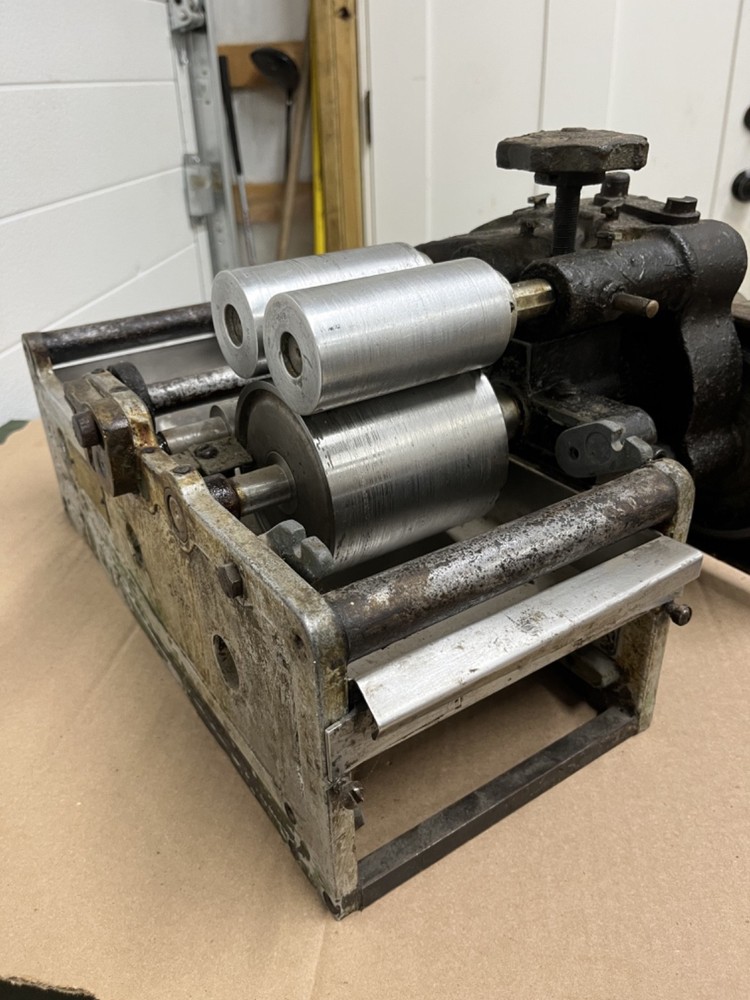 potdevin 4''margin gluer