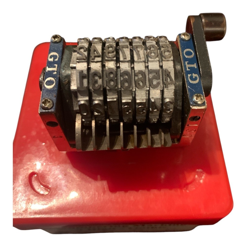3/16" Flat Base Numbering Machine GTO - 7 digit/straight/backward