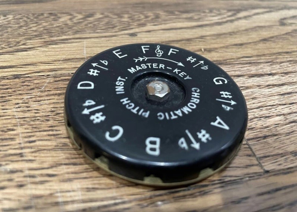 Vintage Chromatic Master Key Pitch Pipe *Untested*