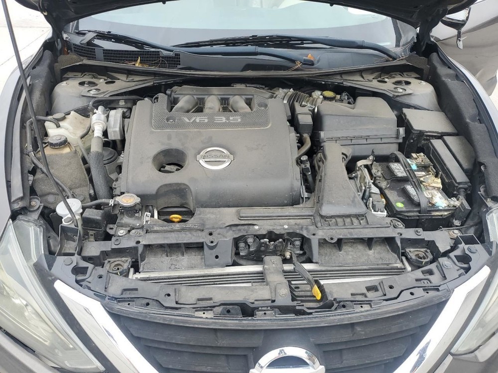 ALTIMA 2017 Glove Box 4910237