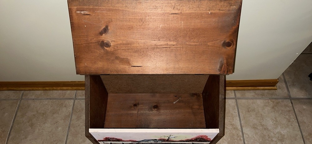Vintage Kindlin Box