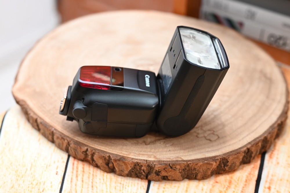 Canon 600EX-RT Speedlite