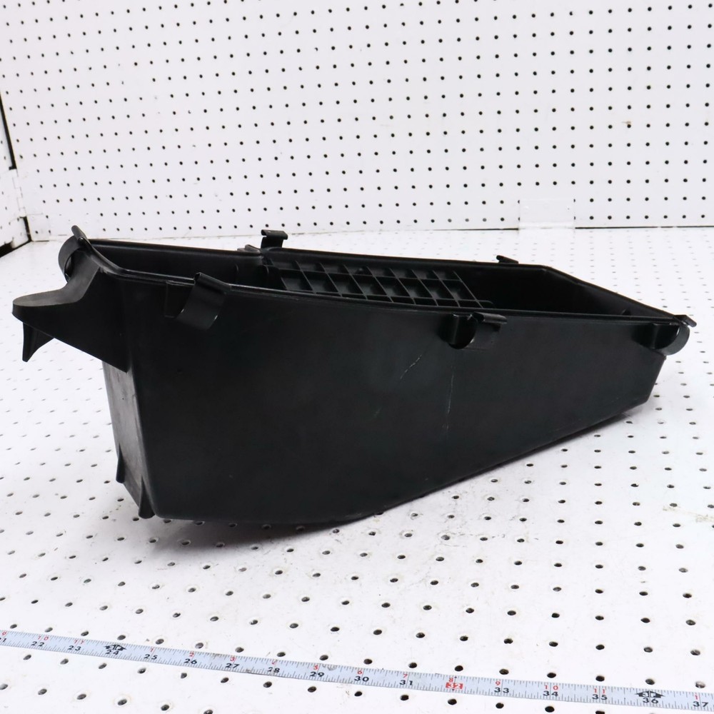 2006 POLARIS SWITCHBACK PLENUM-INTAKE,LOWER FST 5435592