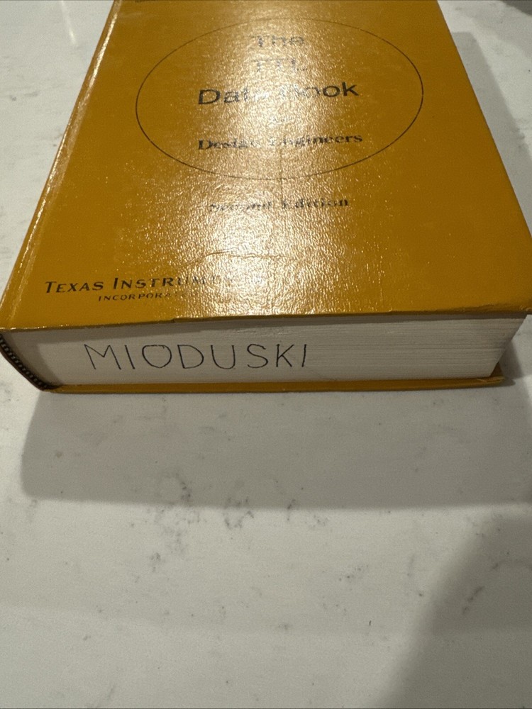 Texas Instruments The TTL Data Book For Design Engineers 1976 Second Edition