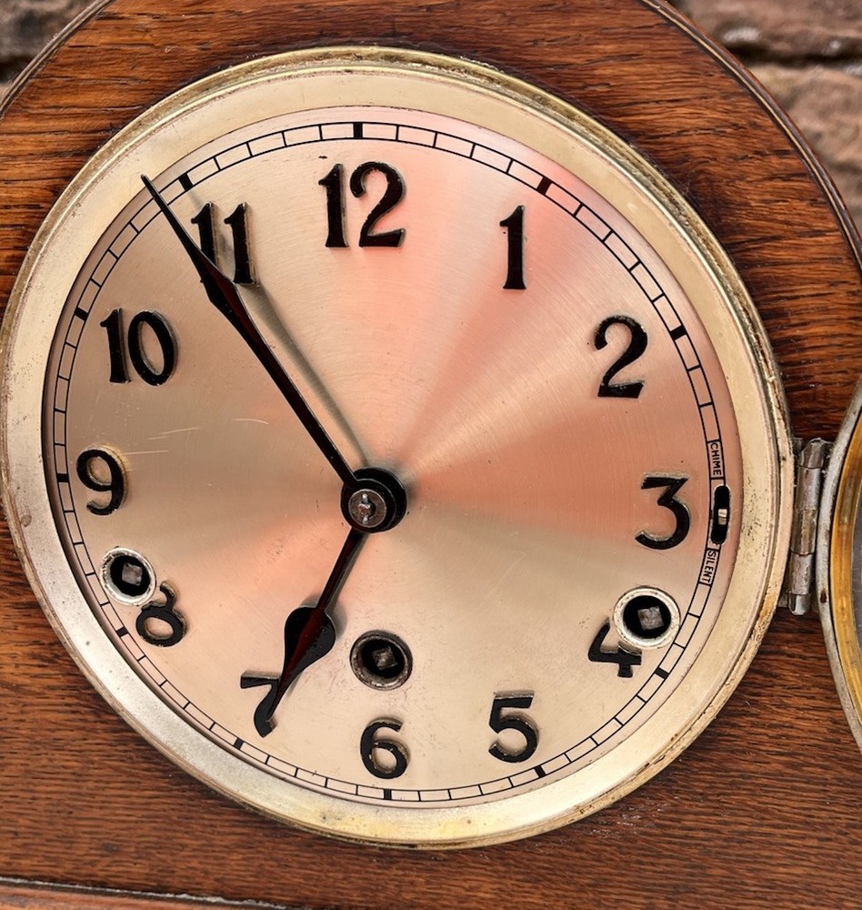 Napoleon Clock With Westminster Chime & Key In Oak Case