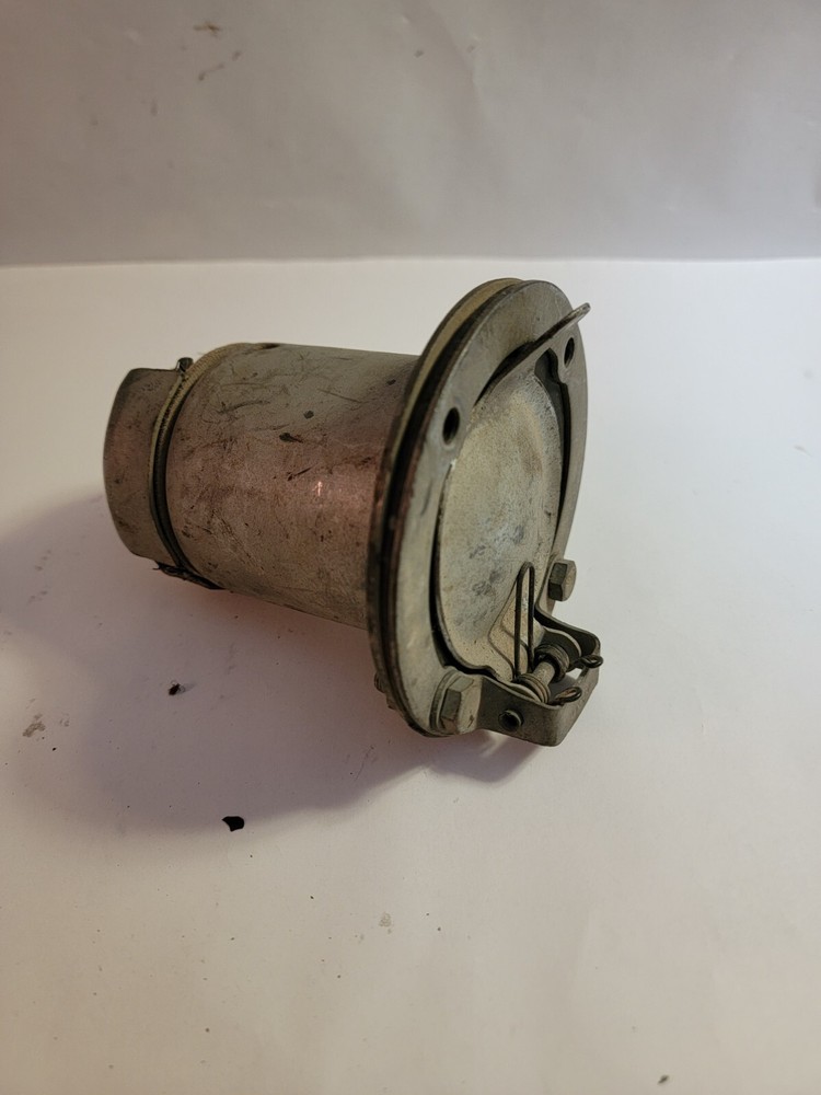 Warner Trailer Socket & Cover 3529 110634 Willys MB Ford GPW Jeep WO-A6019 G503