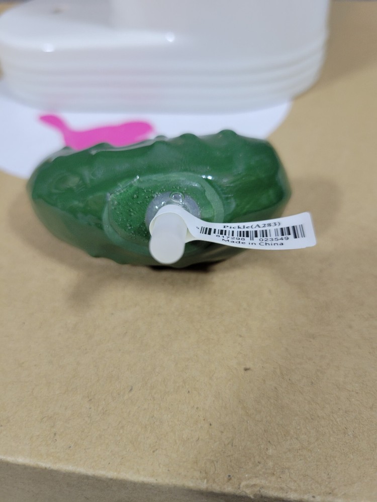 Nora Fleming Mini Christmas Pickle A283