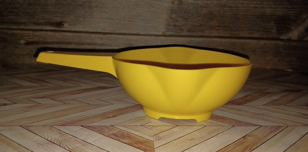 Vintage Tupperware Strainer Yellow Colander Double Spout