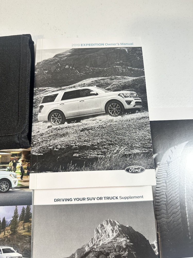 Ford Expedition Owner's Manual Set 2019