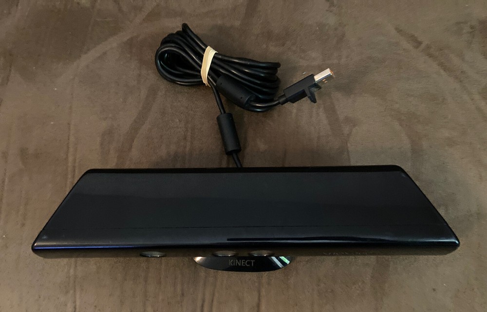 Official Microsoft Xbox 360 Kinect Motion Sensor Bar! ~ Works Great! Fast Ship!