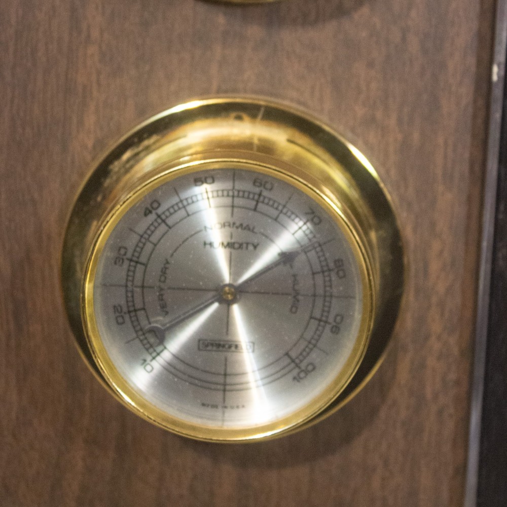 Vintage Springfield Weather Station