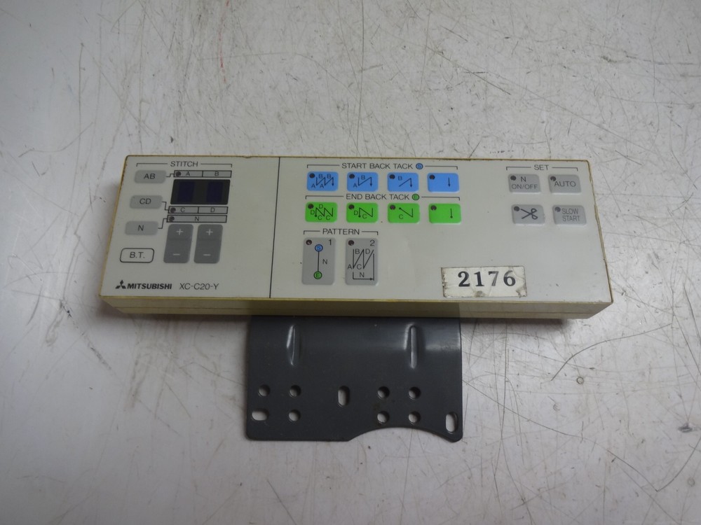 Mitsubishi XC-C20-Y Control Panel