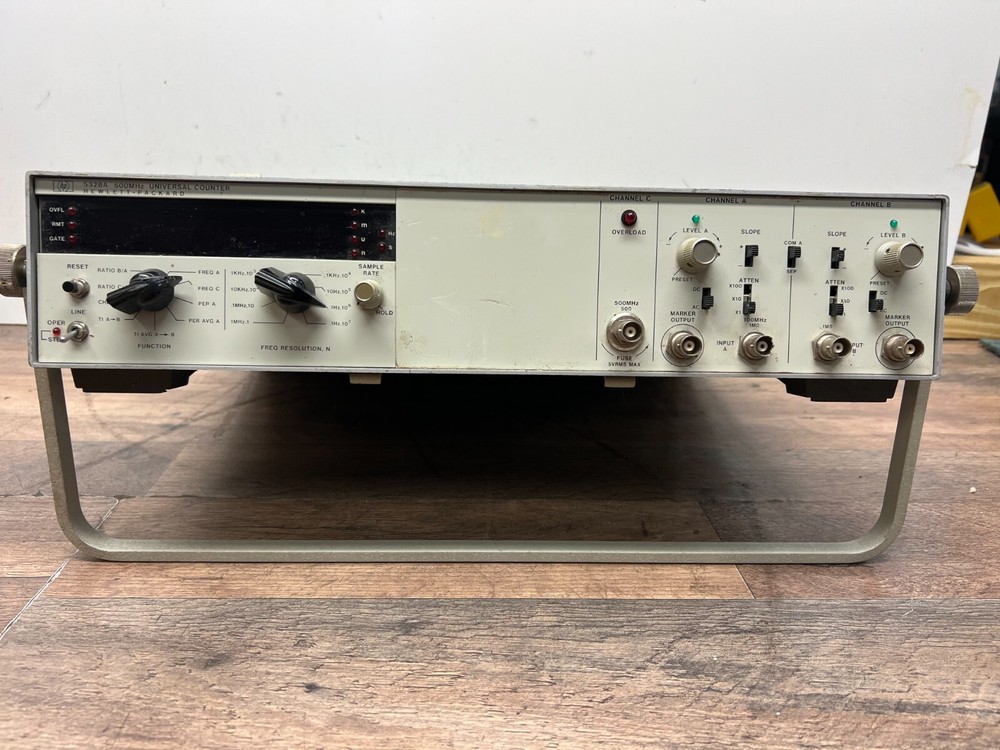 HP 5328A Universal Counter