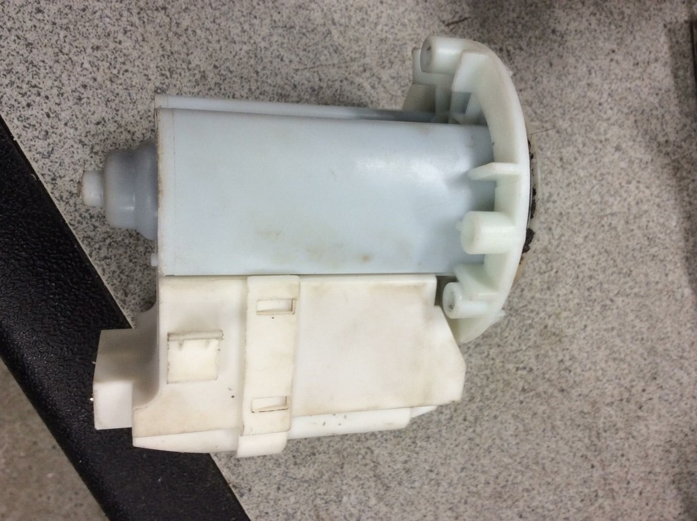 GE Water Pump part# dp035-044