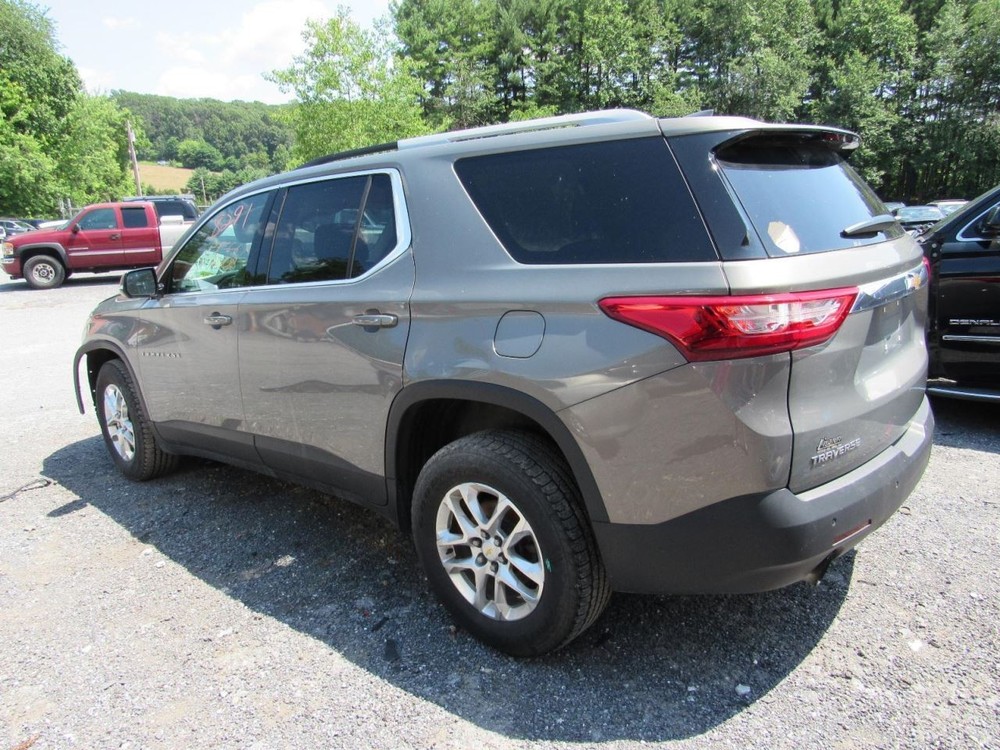 TRAVERSE 2018 Glove Box 1059611