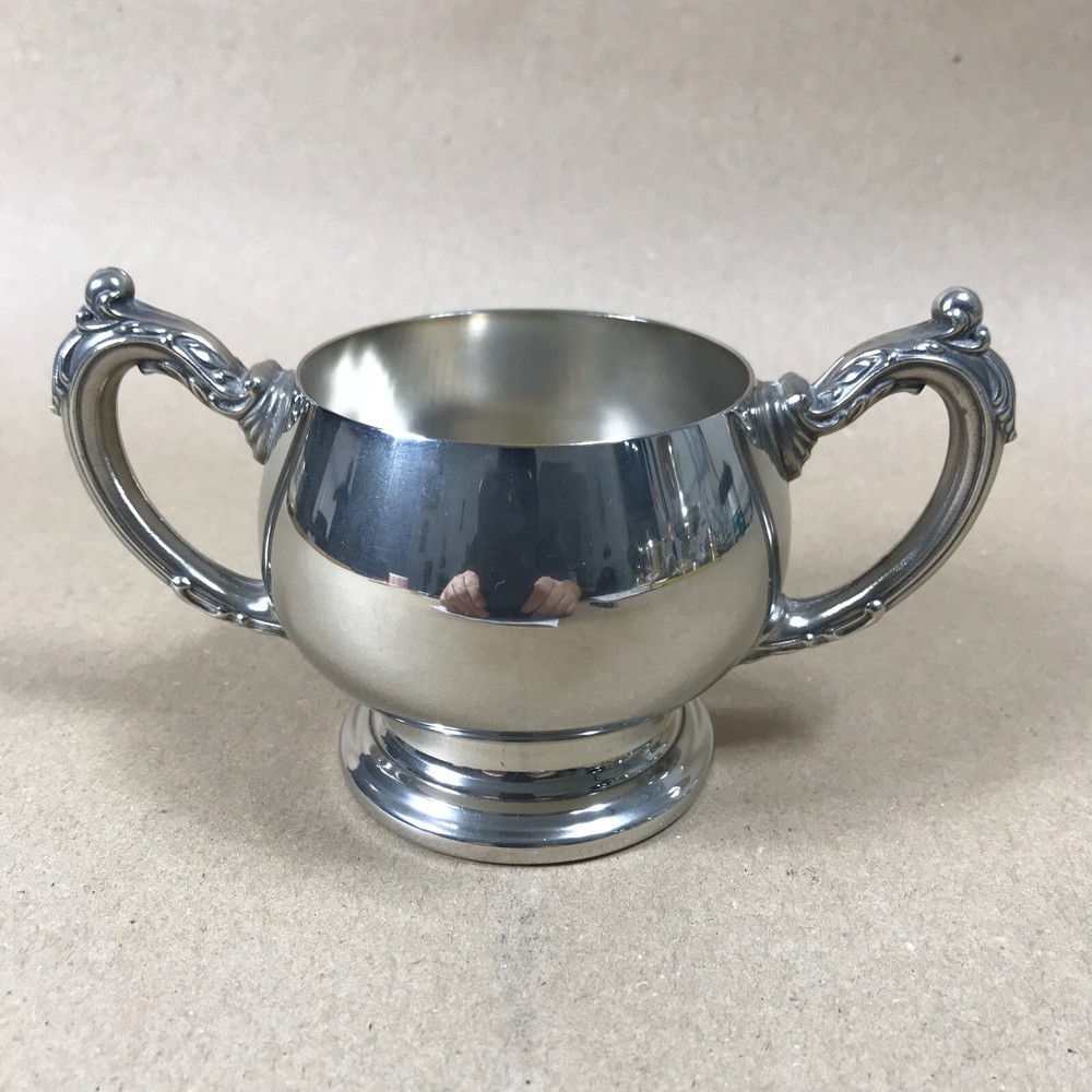 Oneida USA Silver Plate Double Handled Cup