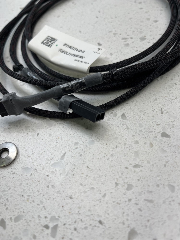 1467274-00-B Tesla Cord