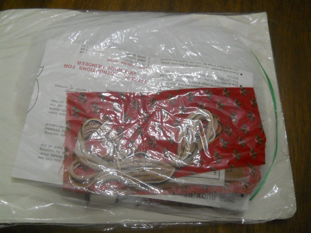 THE CREATIVE CIRCLE RUDY REINDEER KIT #2909