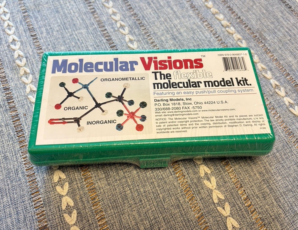 Molecular Visions The Flexible Molecular Model Kit by Darling Models 1996