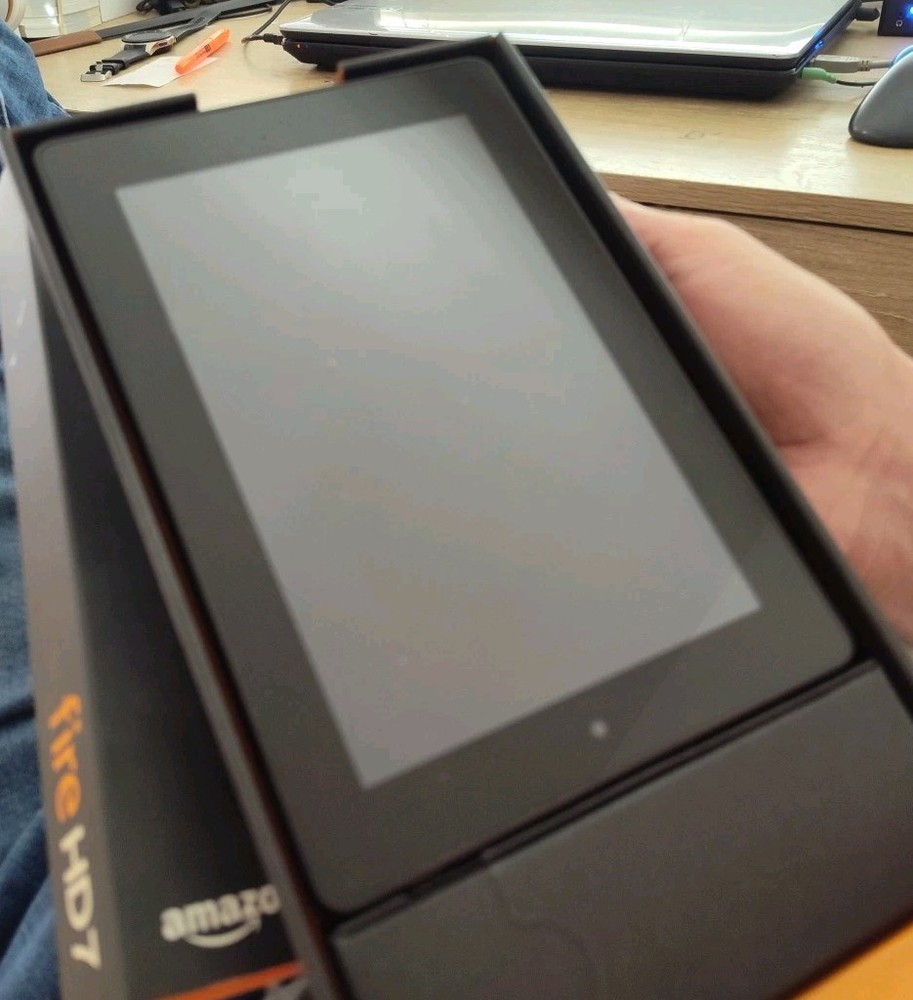 Amazon Fire HD 6 8GB, Wi-Fi, 6inch - Black