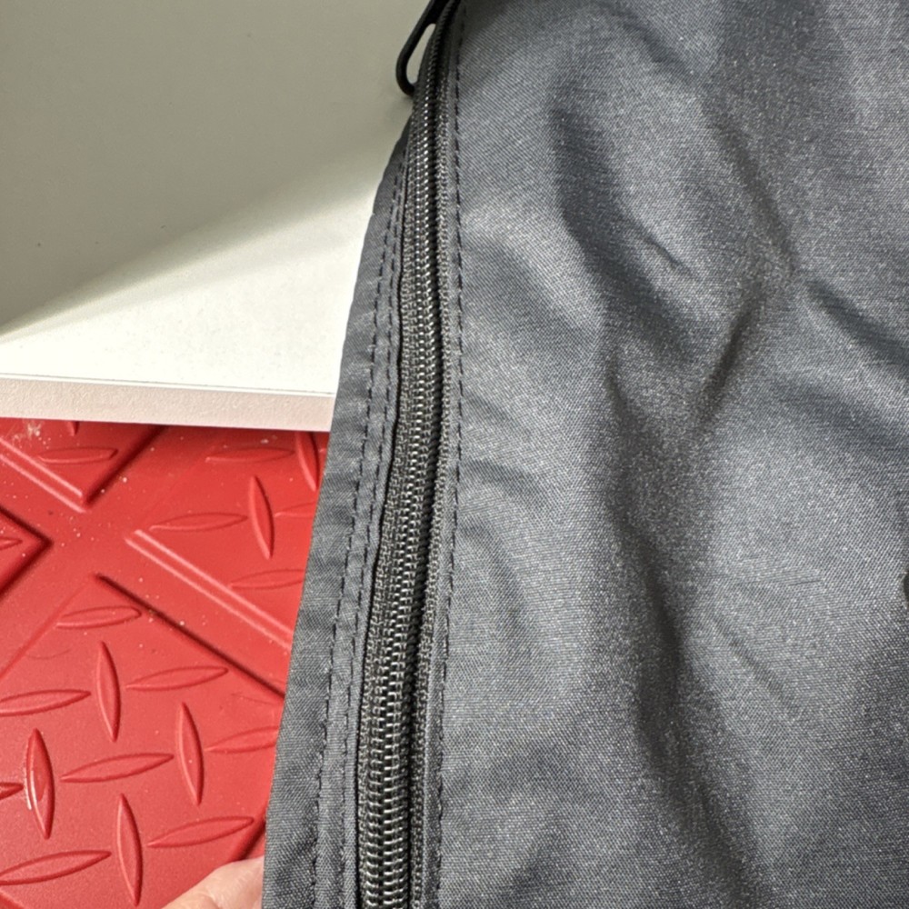 Nike Black Drawstring Gym Bag Polyester Zip Pocket Adjustable Strap CW6533