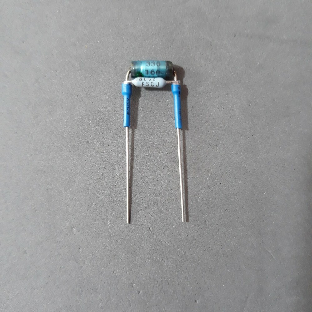 TREBLE BLEED "Lawrence" AIR 330pF Polypropylene. cap, 80K Phillips Precision res