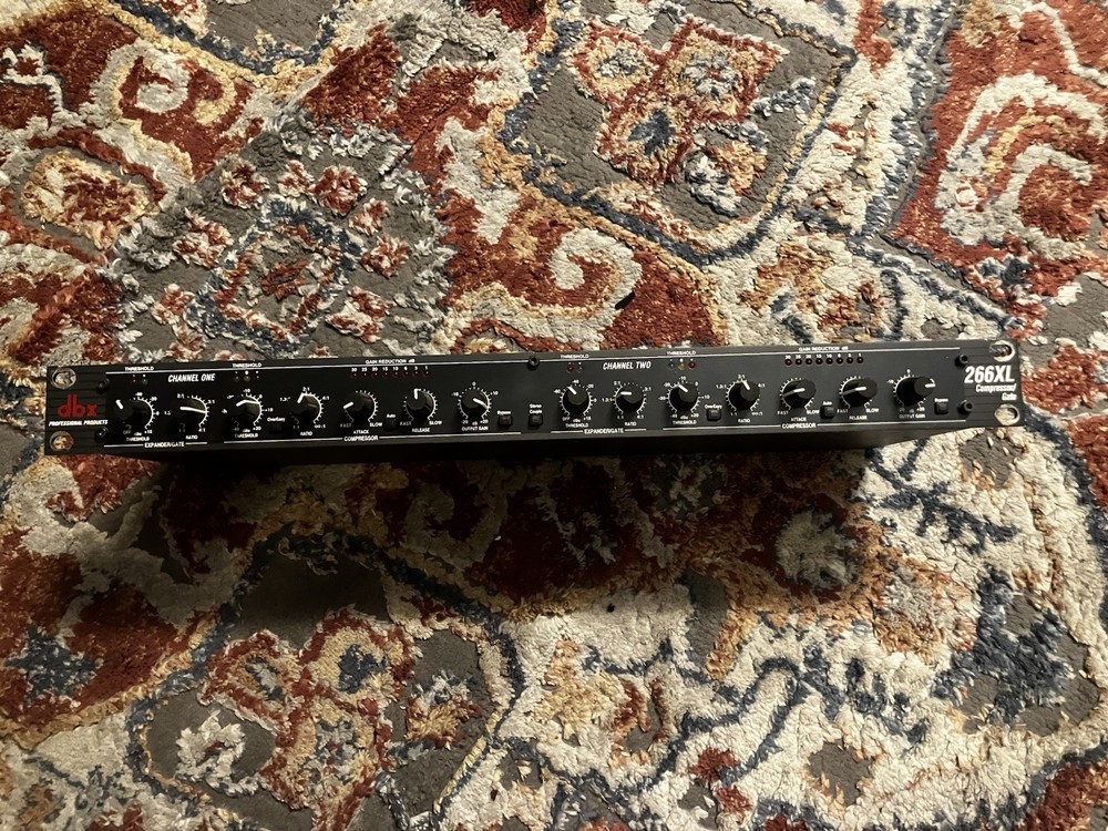 DBX 266XL 2-Channel Compressor/Gate Dynamics Processor 1U Rackmount