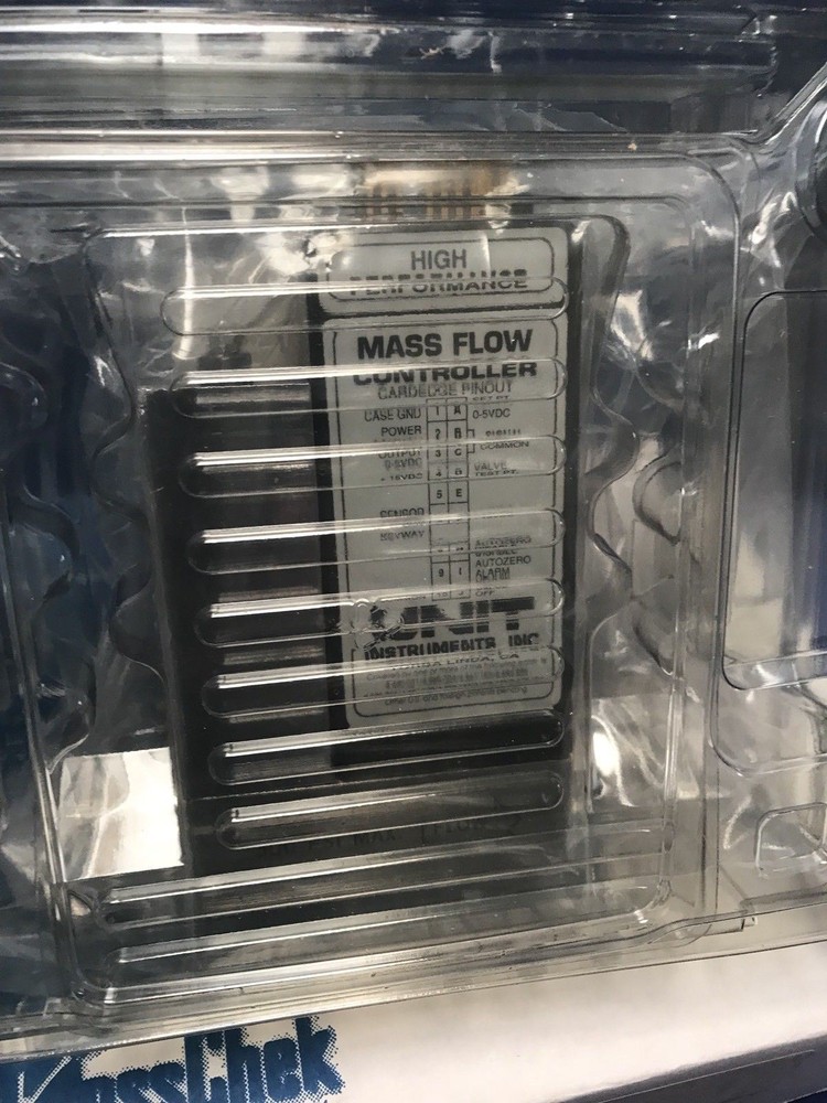 Unit UFC-1500A Mass Flow Controller, SIH2CL2,100 SCCM Refurbished